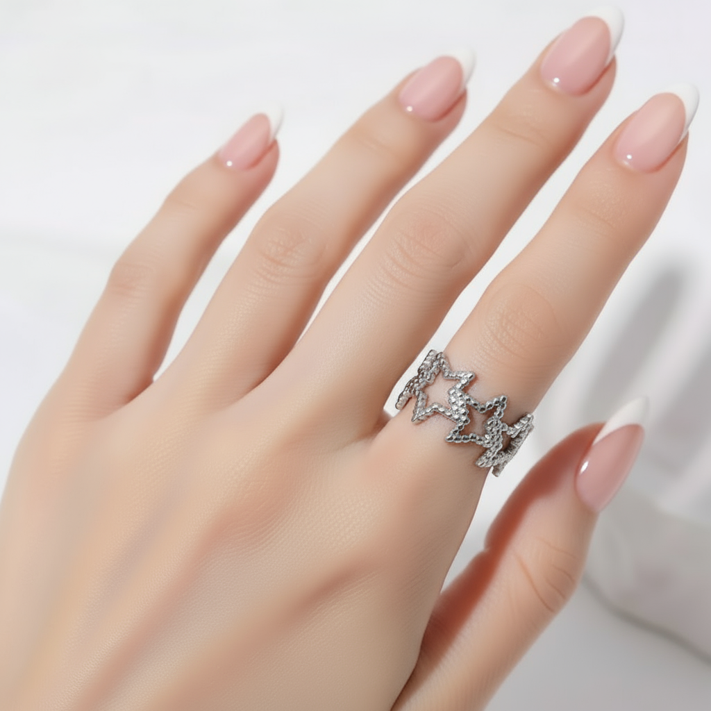 Adjustable Star Ring- Silver