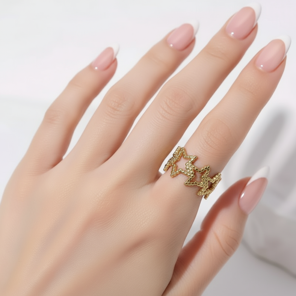 Adjustable Star Ring- Gold