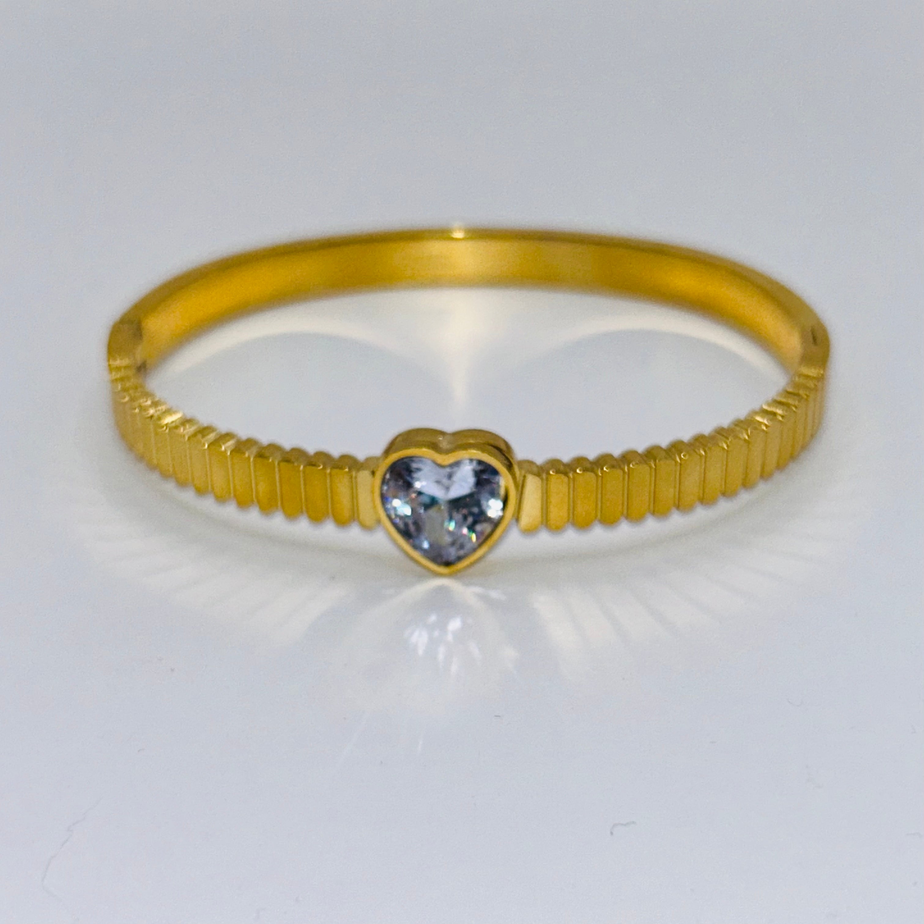 Gold Ridged Heart Bangle