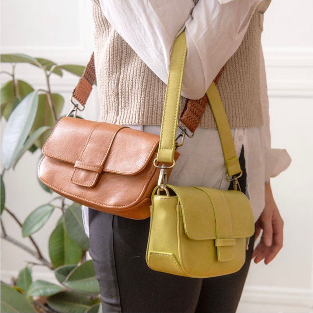 The Becky Shoulder Bag- Lemon