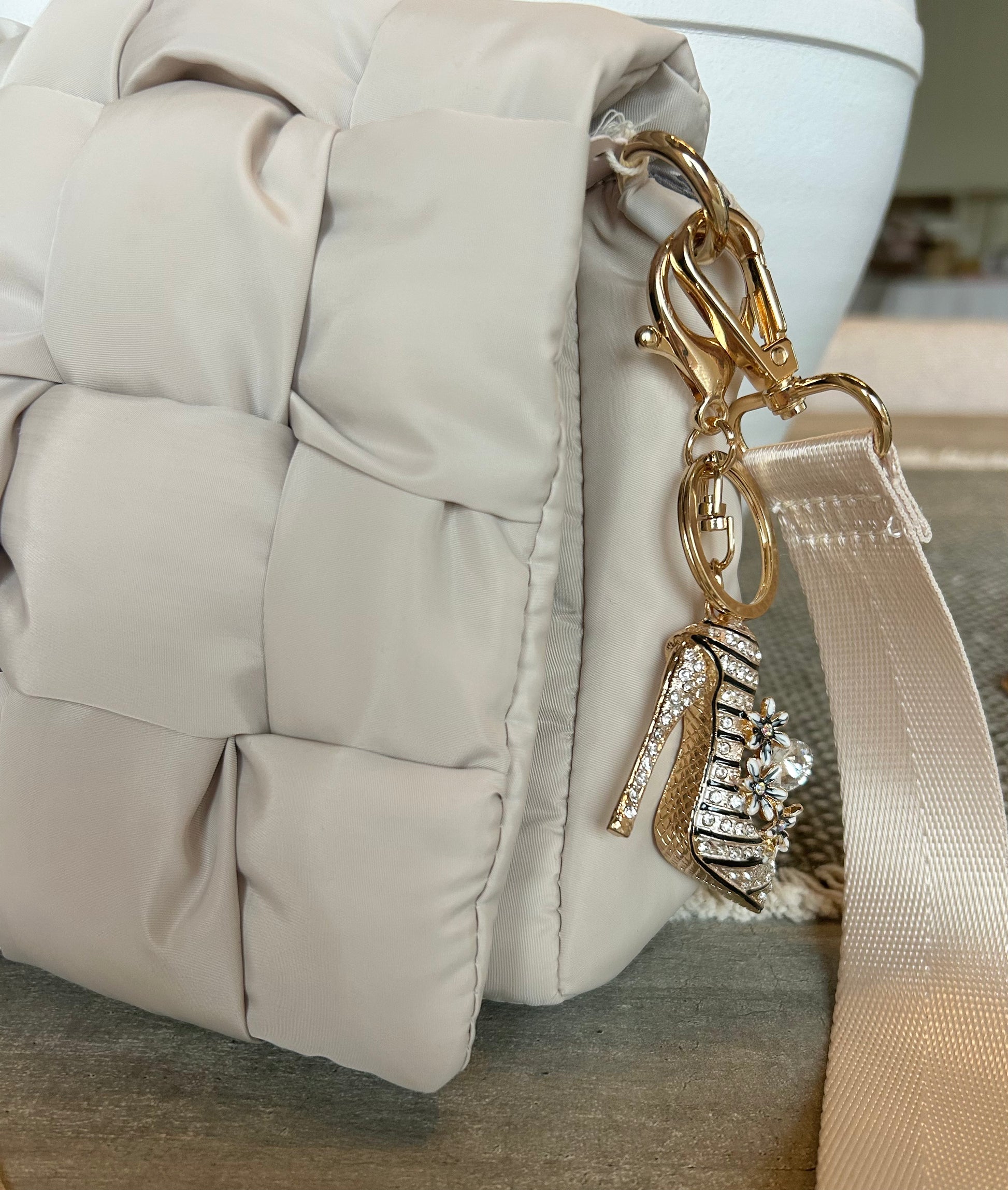 Champagne Flower Stiletto Bag Charm/Keychain