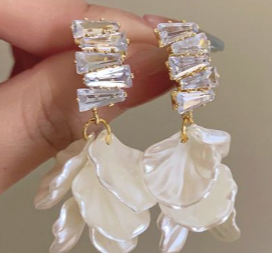 Shell Flower Earrings
