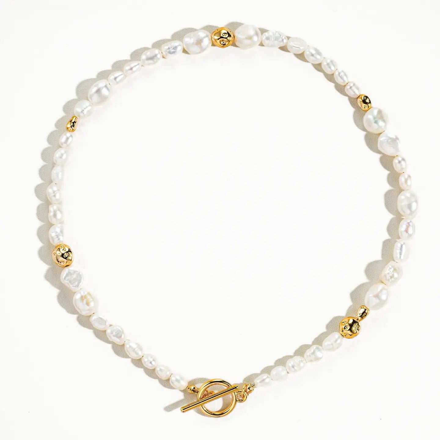 Pearl Toggle Choker