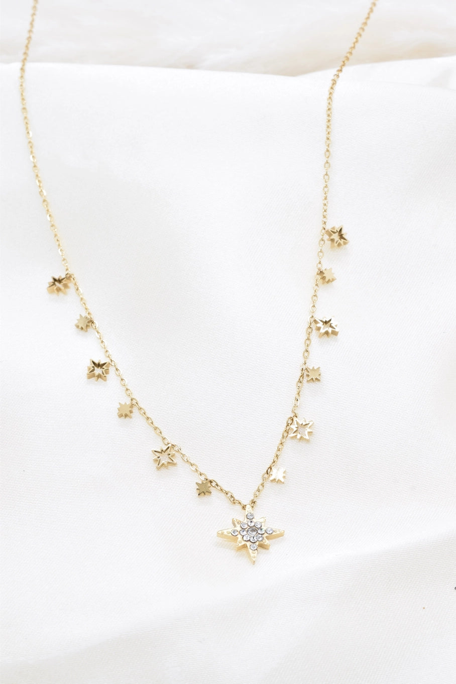 Dainty Star Necklace- Gold
