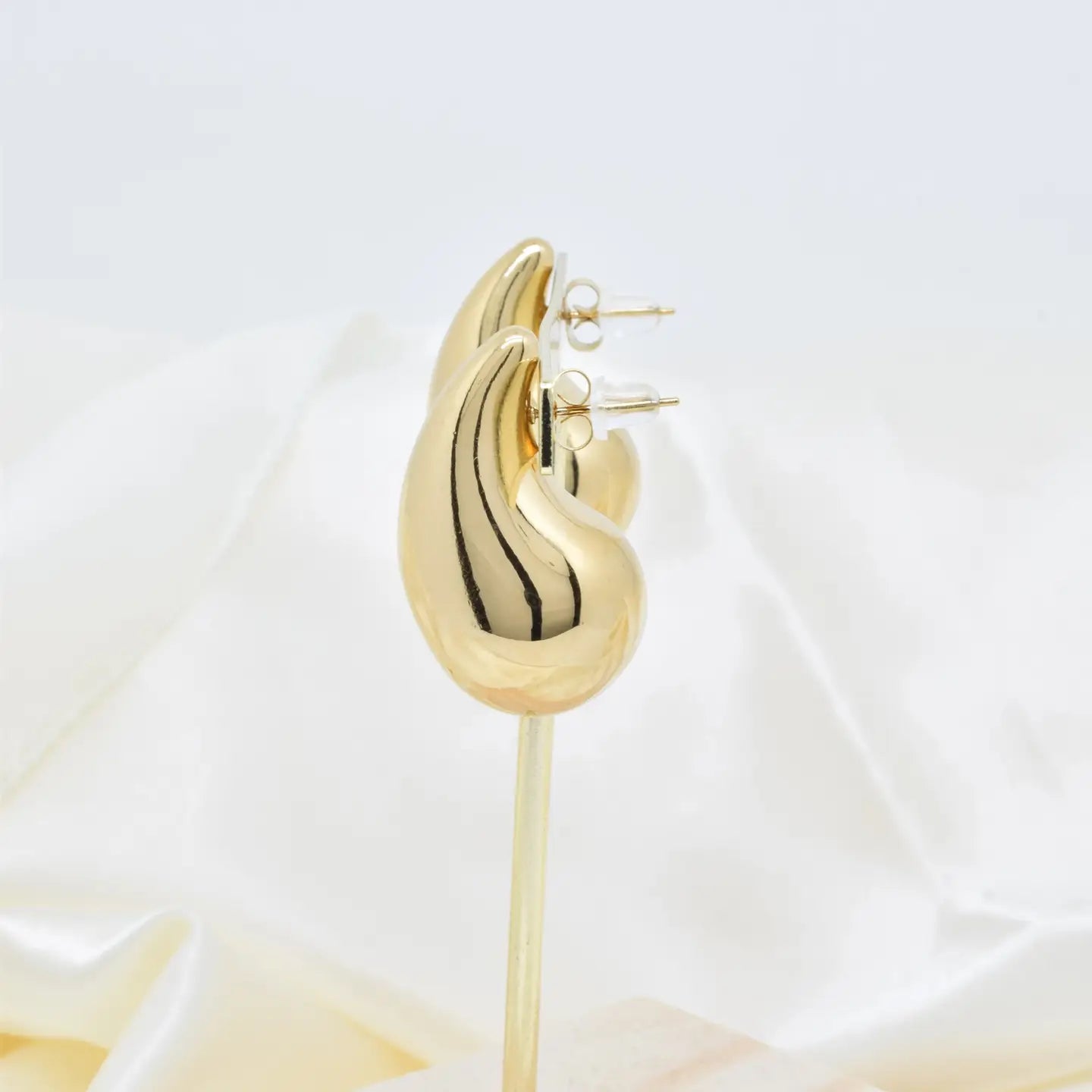 Gold Teardrops